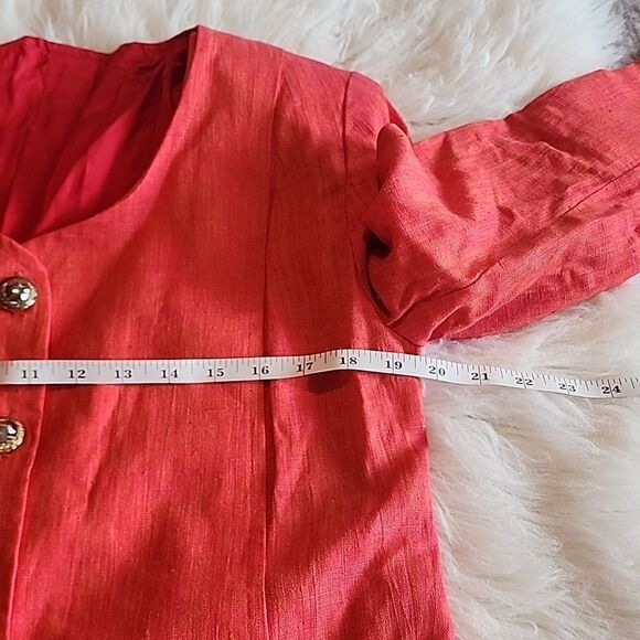 Gorgeous Jacket  - Picture 5 of 6